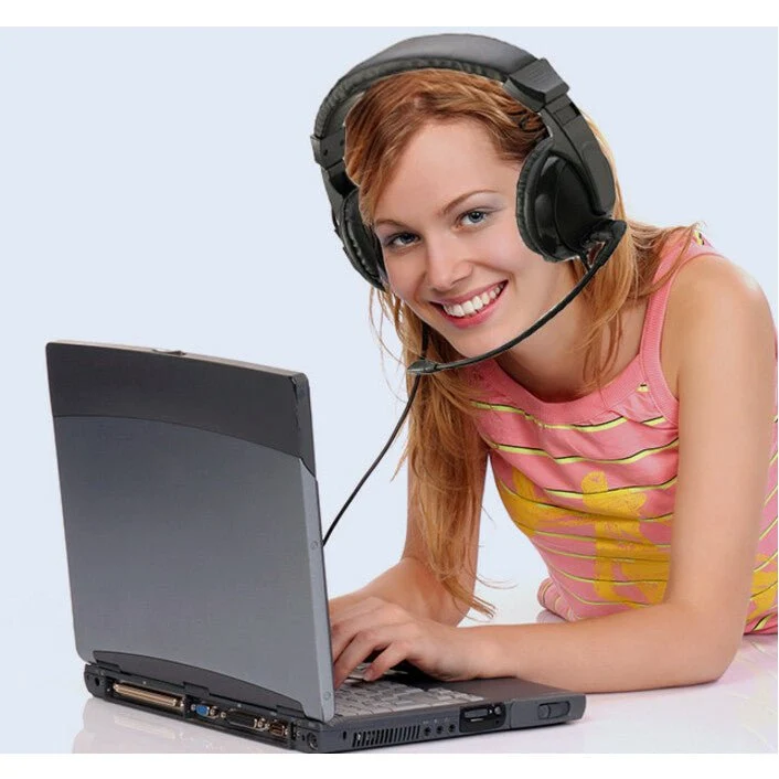 Adesso Xtream H5 Multimedia Headset with Microphone - Image 13