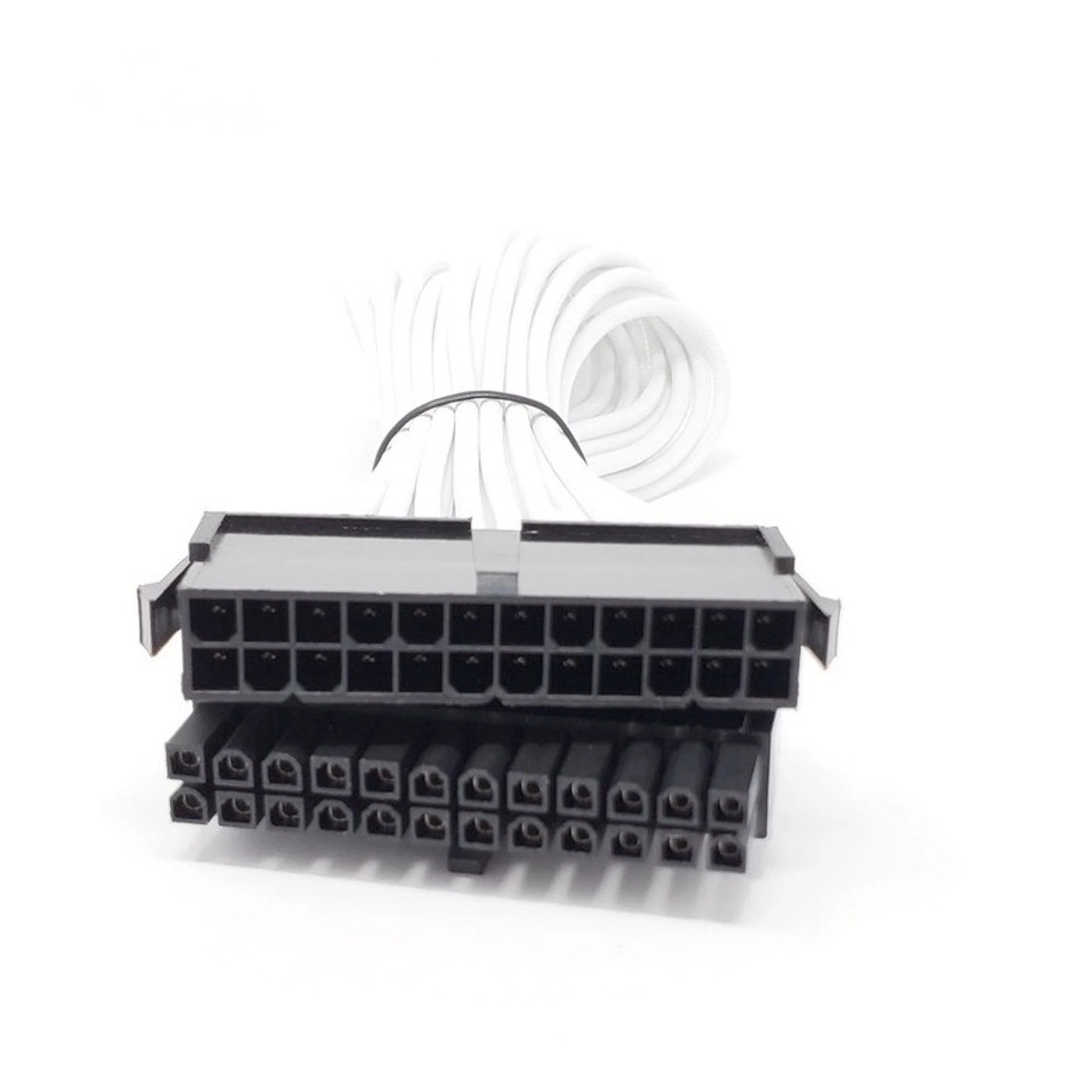 Micro Connectors F04-240W-KIT White Premium Sleeved PSU Cable Extension Kit - Image 2