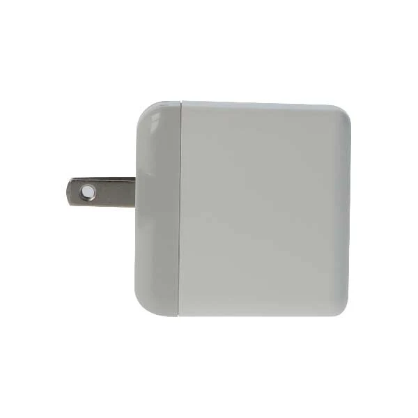 VisionTek 901418 20W USB-C Power Delivery Adapter Foldable Plug Wall Charger - Image 2